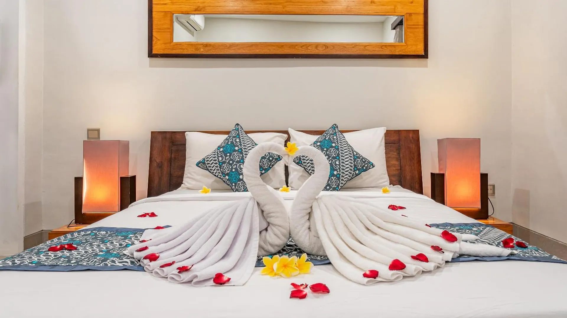 Luxury - Villa K - Central Seminyak Indonesia