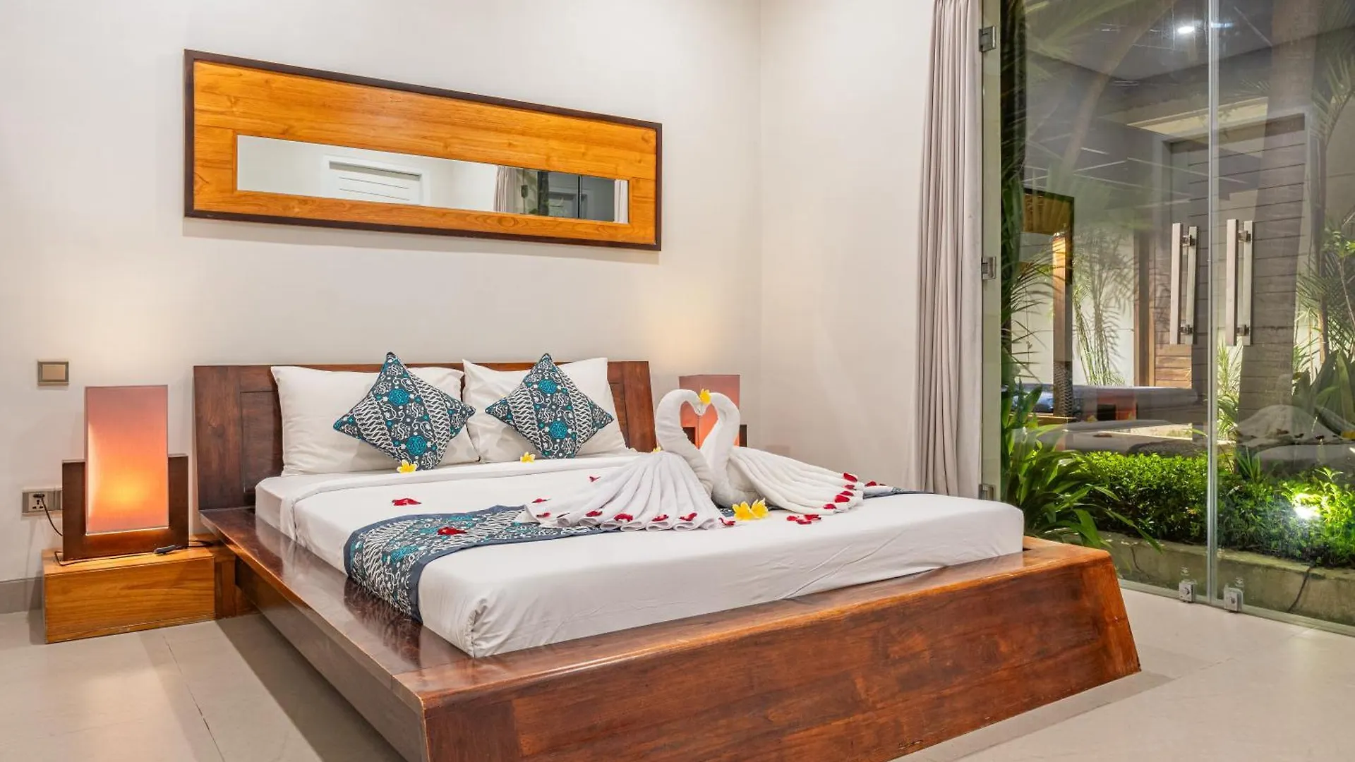 Luxury - Villa K - Central Seminyak